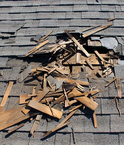 Når små skader på taket blir store problemer – tegn du ikke må ignorere